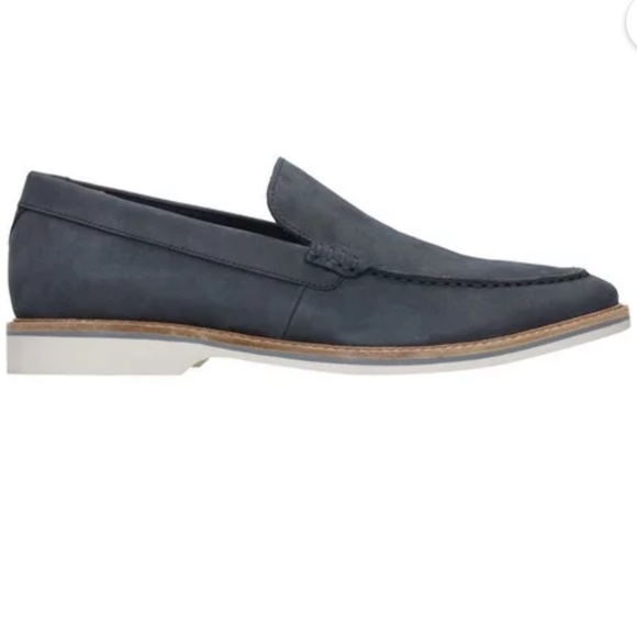 Clarks Atticus Edge Slip-On Loafer Navy Nubuck Blue Tan Size 8 W - Picture 1 of 8